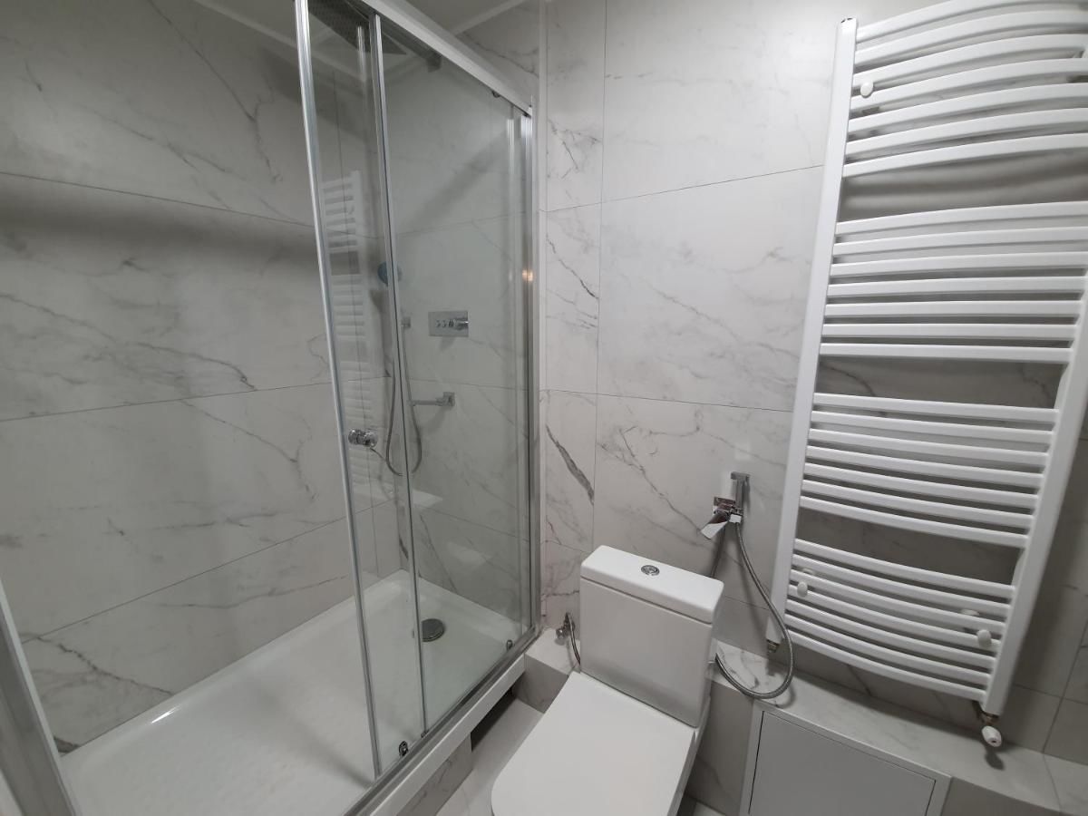 Апартаменты White New Apartments Ultracentral 2-rooms in the Heart Chisinau Кишинёв